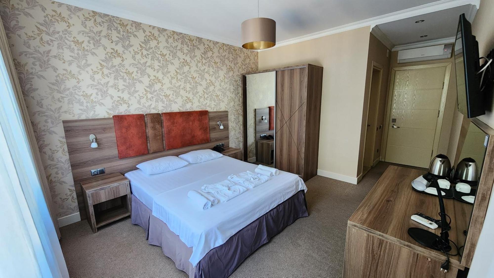 Hotel Montana Kvariati Zewnętrze zdjęcie