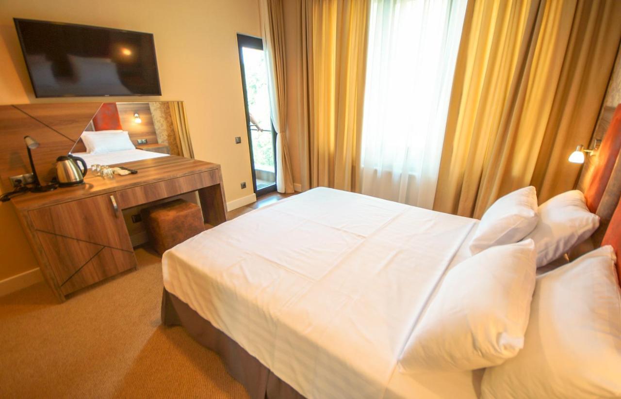 Hotel Montana Kvariati Zewnętrze zdjęcie